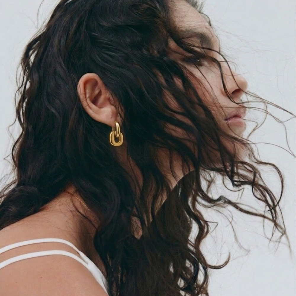 Linked Elegance
