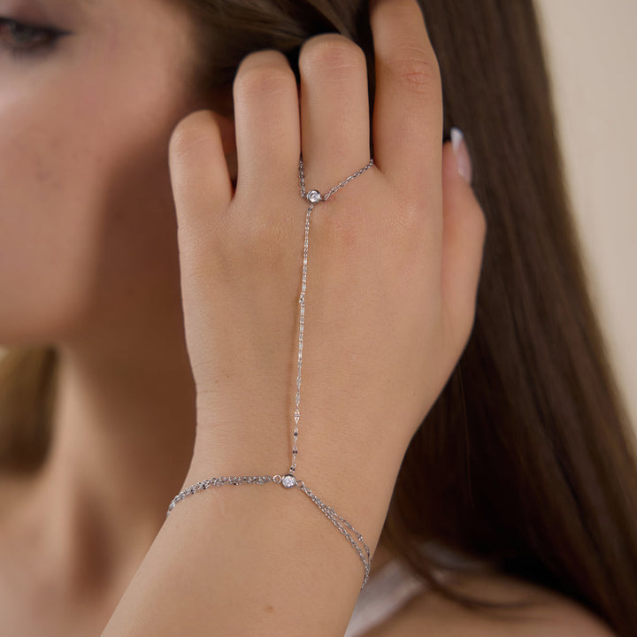 Solene Hand Chain