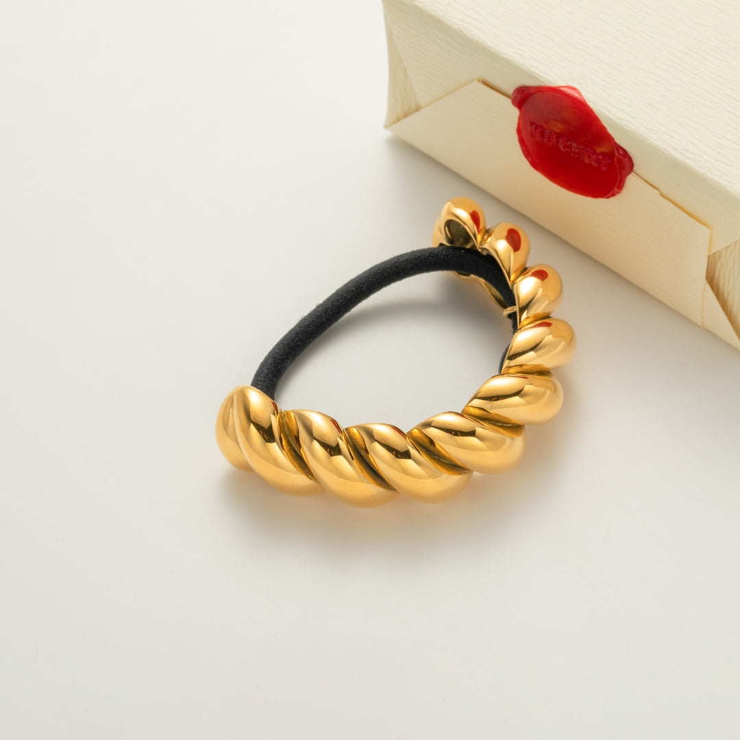 Luxe Curve
